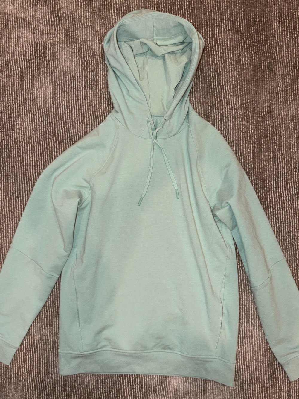Lululemon Men’s Mint Green Hoodie XS